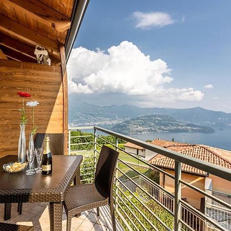 La Dolce Vita - Vista Lago E Piscina Parzanica المظهر الخارجي الصورة