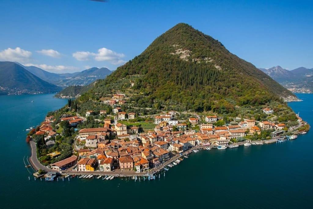 La Dolce Vita - Vista Lago E Piscina Parzanica المظهر الخارجي الصورة