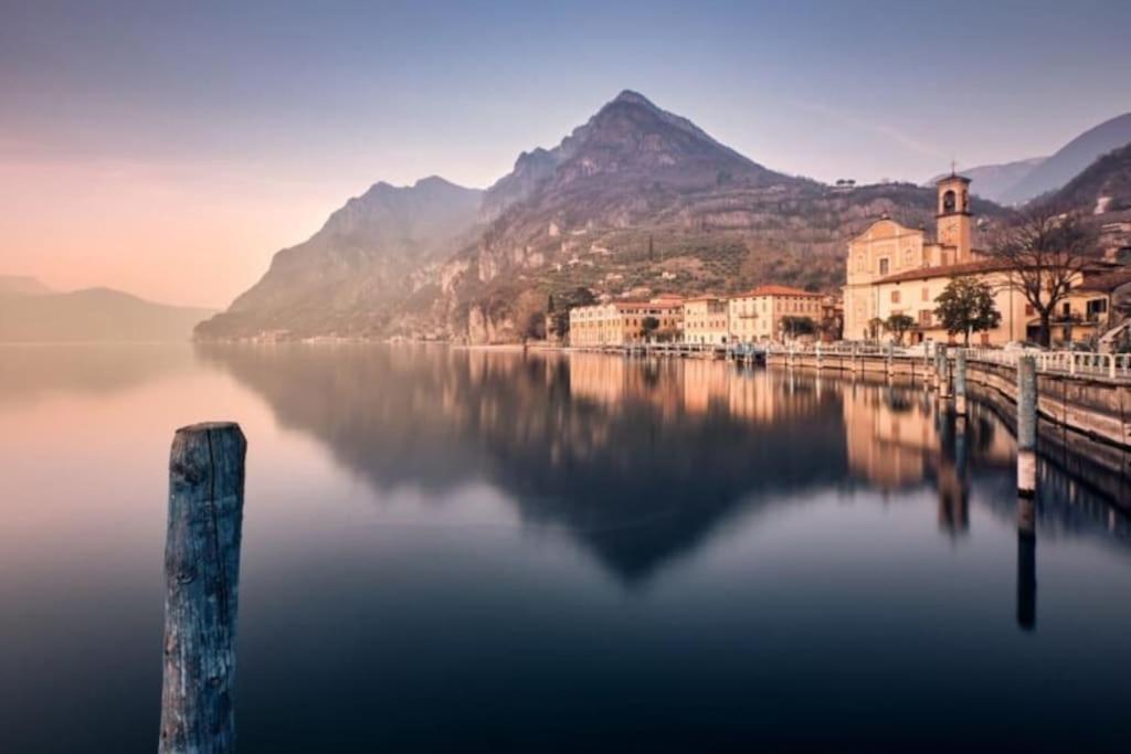 La Dolce Vita - Vista Lago E Piscina Parzanica المظهر الخارجي الصورة